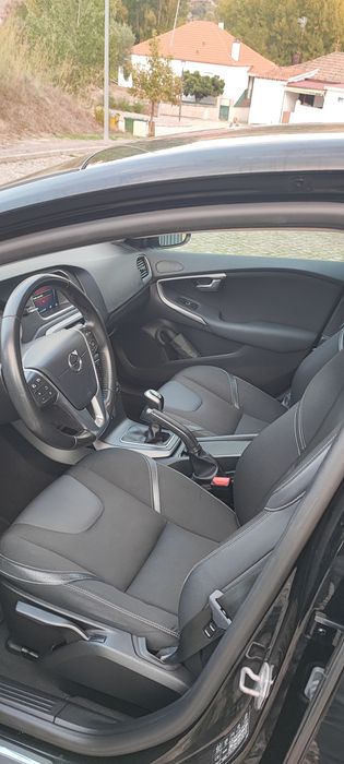Volvo V40  Momentum — photo 5