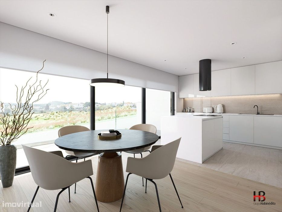 T3 Semi-Detached House for Sale in Gondomar (São Cosme), Valbom and Jovim, Gond