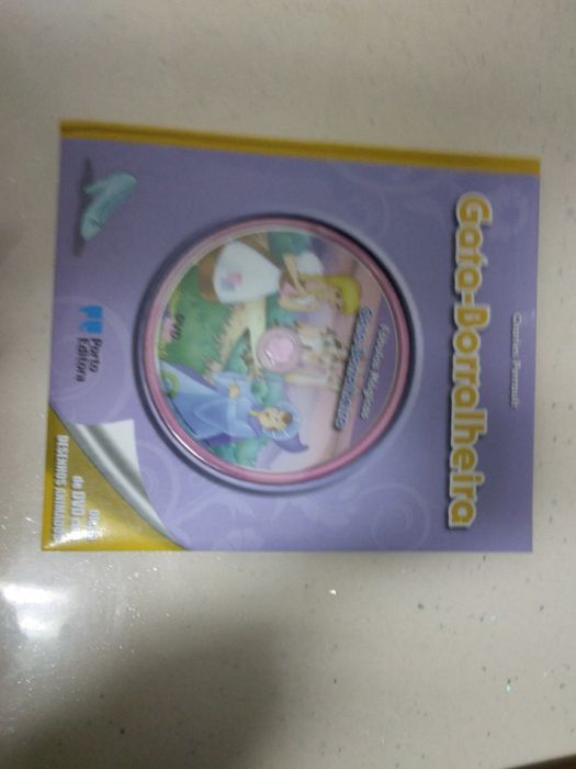 Livro "A gata borralheira"