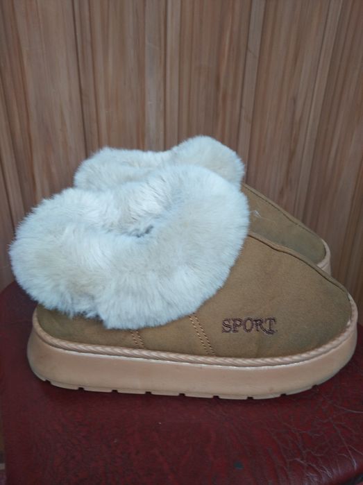 Продам угги теплые