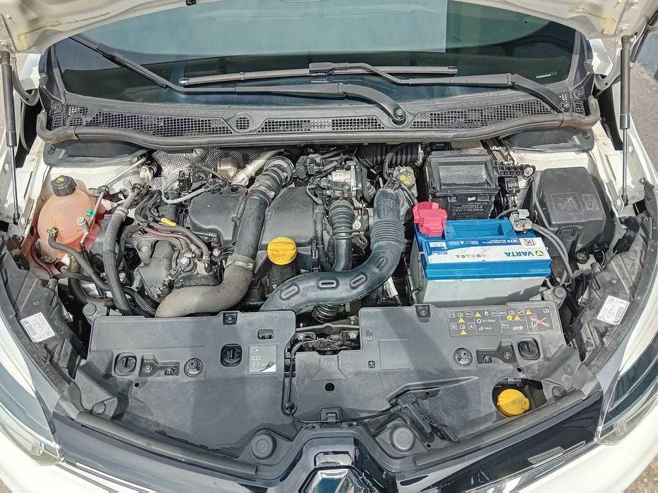 Renault Captur 1.5 dci - Nacional ( pequeno sinistro )