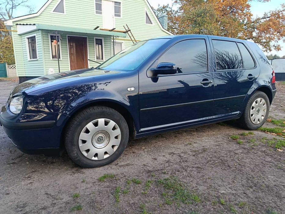 Продам Фольксваген гольф-4 1.4 бенз 2003 р.в!