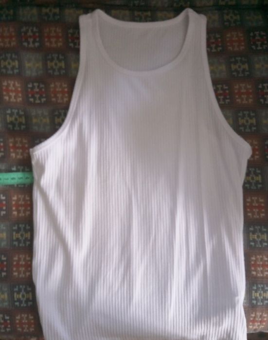 Майка біла в рубчик