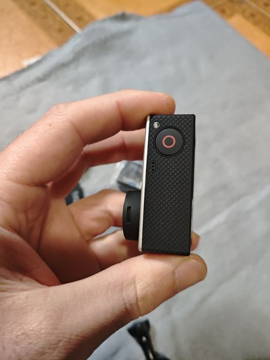 Action cam GOPRO HERO 3 white como nova!