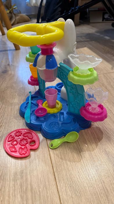 Play-Doh zakręcona lodziarnia