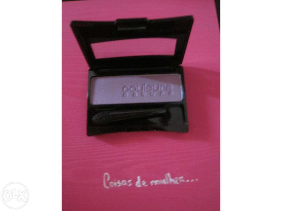 Sombra violeta da Yves Rocher