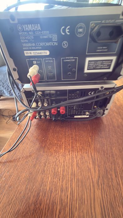 Wieza Yamaha RX E 200 /SDX E 200