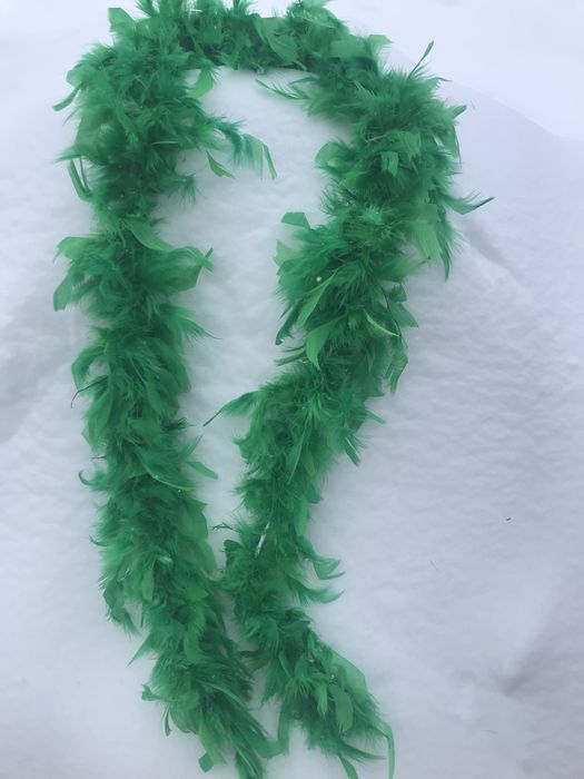 Пір‘я боа , для декору .  шарф з пір‘я -нові