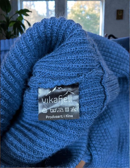 Vikafjell roz. XXL męski niebieski ciepły sweter wełniany