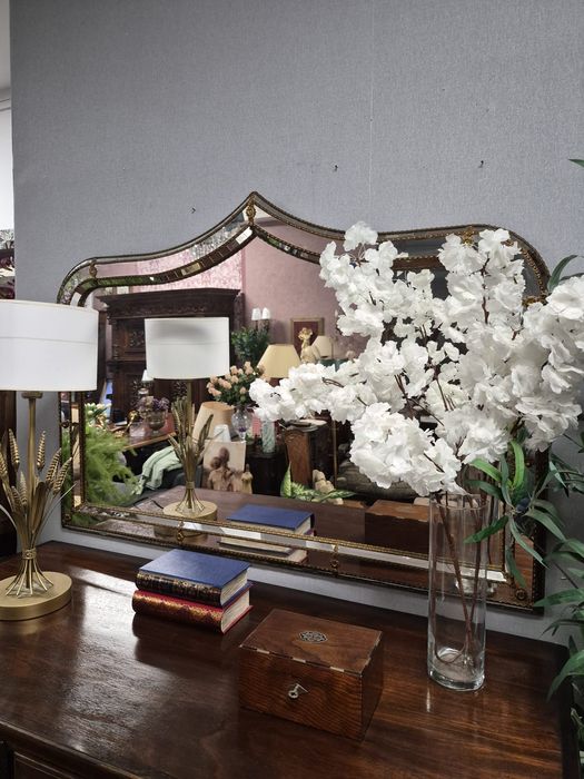Espelho Vintage de Prestígio- Estilo Hollywood Regency / Art Déco.