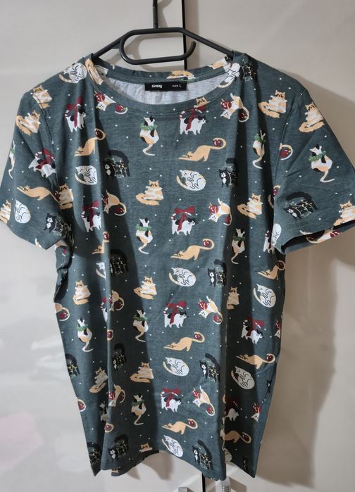 Bluzka koszulka t-shirt 40 L Sinsay damska koty kotki świąteczna ciemnozielona