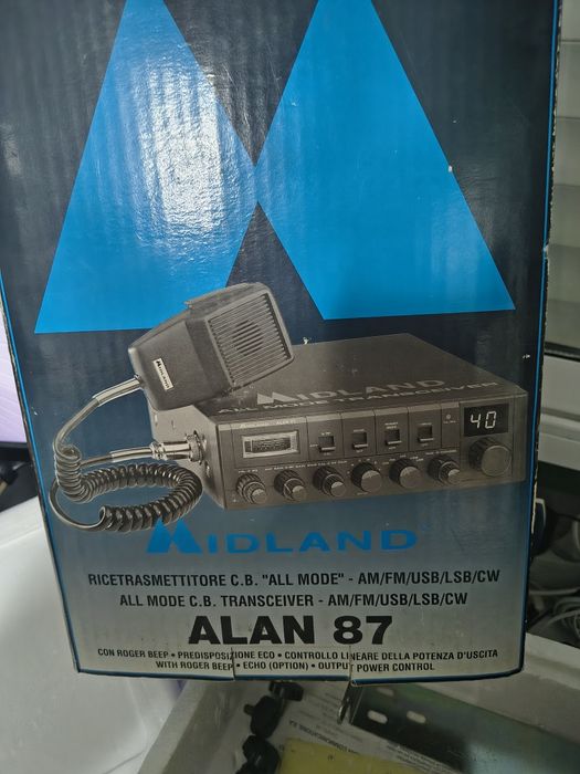 Midland/Alan 87 CB Radio
