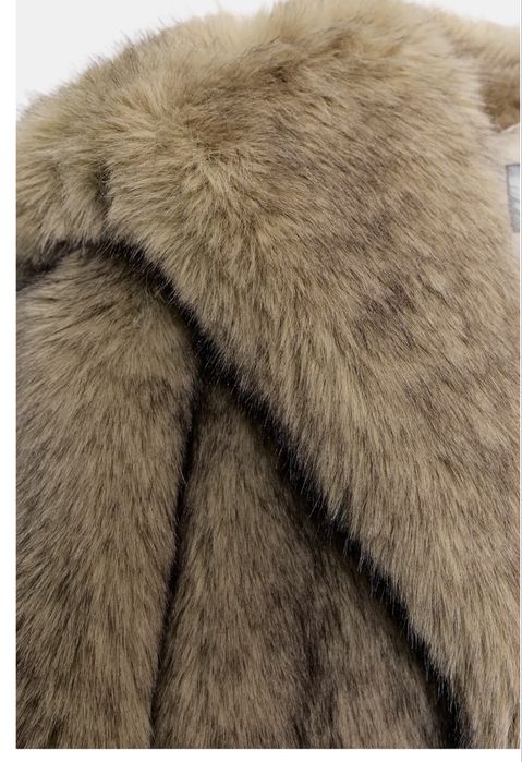 Нова довга  шуба від  Zara