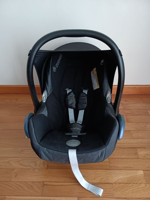 Ovo/Babycoque Maxi Cosi Cabrio Fix