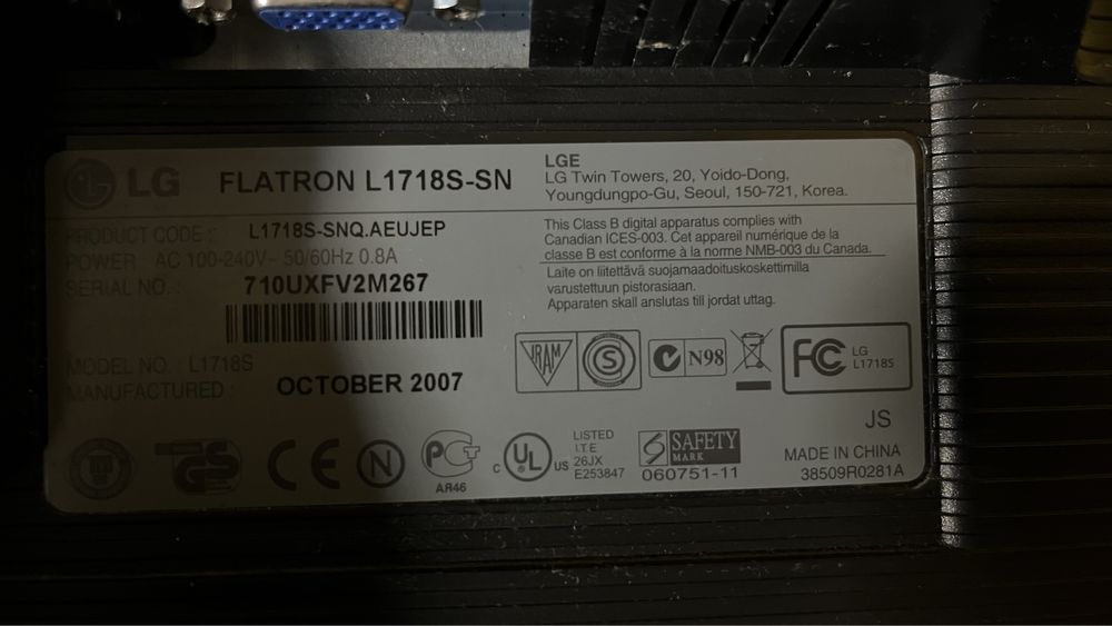 Monitor LG Flatron L1718S