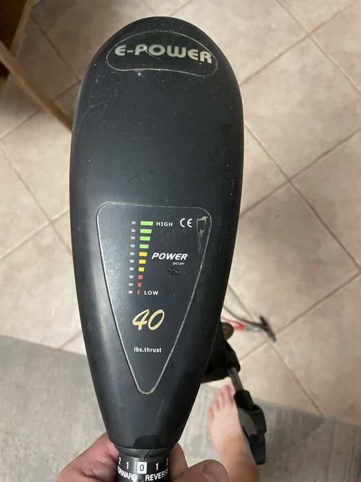 Silnik elektryczny do łódki Neraus Motor  40 lbs.