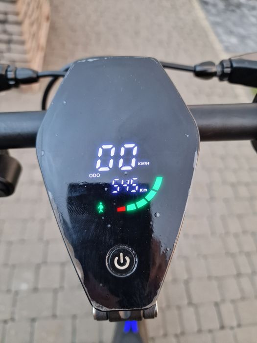 Motus 10 pro urban na gwarancji