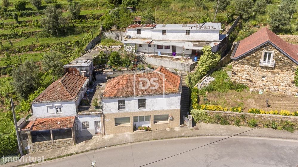 Moradia T3 Venda em Raiva, Pedorido e Paraíso,Castelo de Paiva