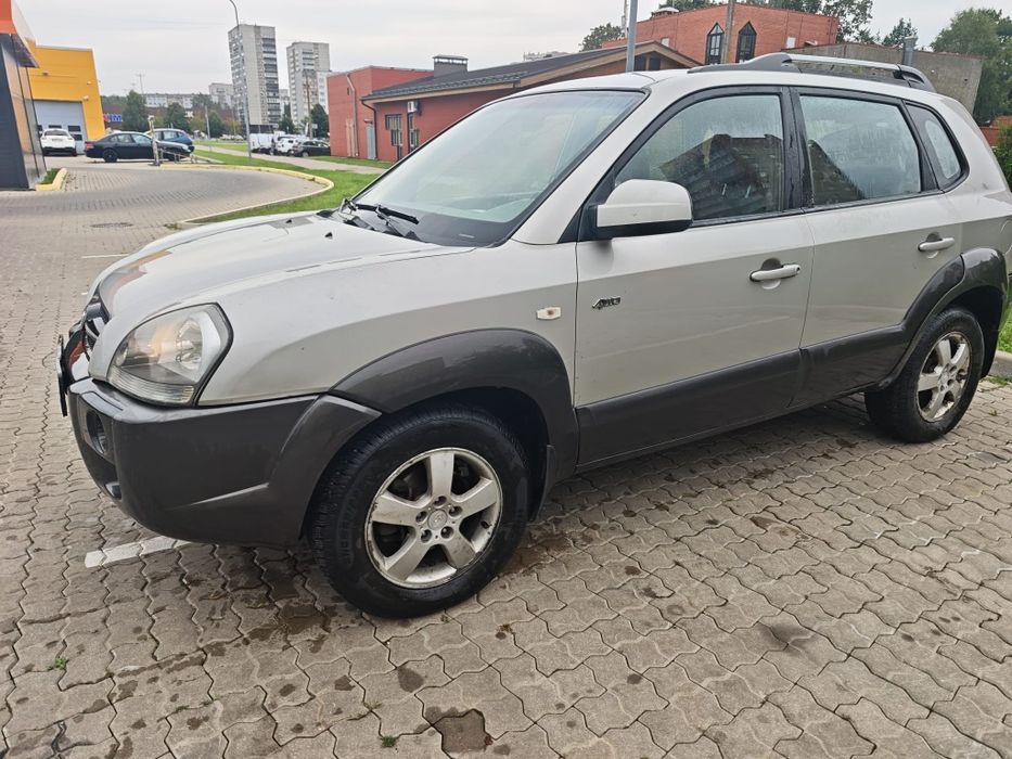 Продам для ЗСУ или Военному Хундай Тюксон 2007 г диз
