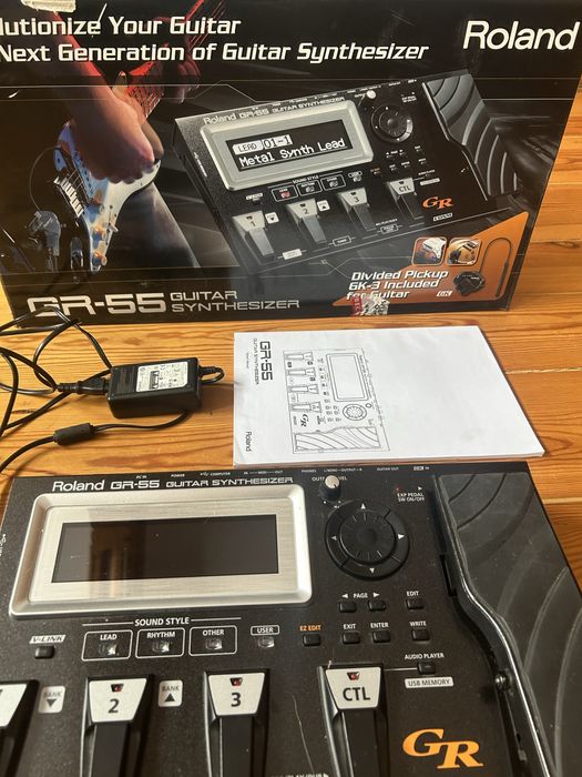 Roland GR-55 Syntezator gitarowy