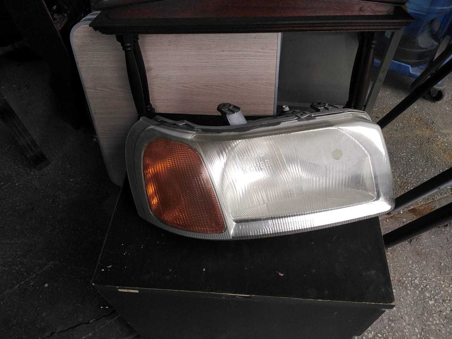 Farol Direito Land Rover Freelander I