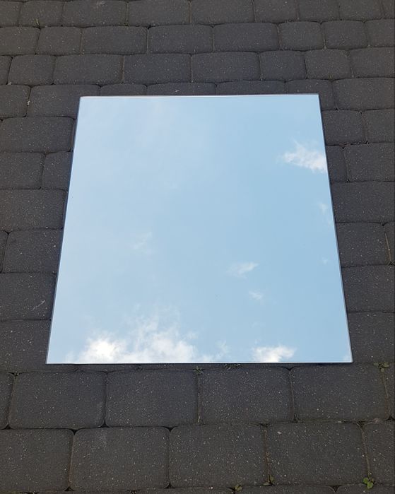 Lustra 76×60×0,5  Nowe - 30 sztuk