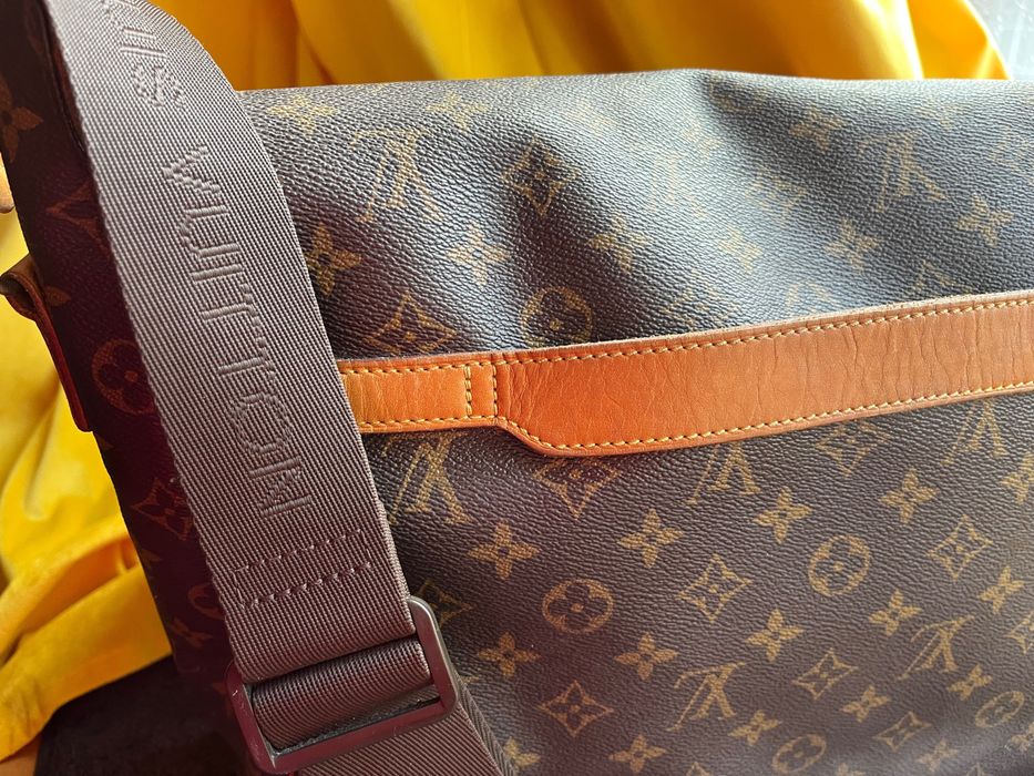 Louis Vuitton mala computador