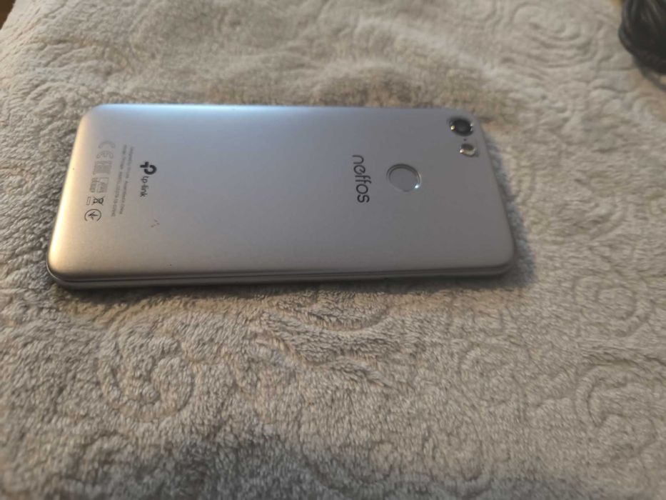 Smartphone Neffos 5.45", 13 Mpx 2GB RAM, 16GB