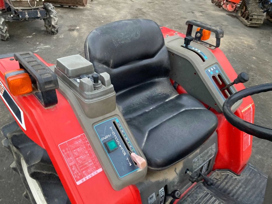 Yanmar F-5D Forte 15 KM 4x4 tylko 671 mth – japoński traktorek