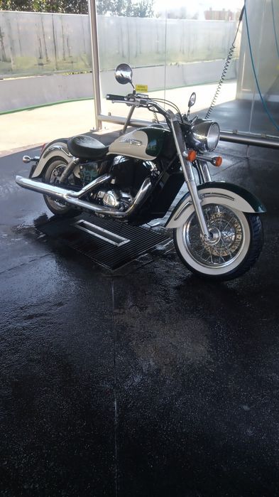 Honda Shadow USA 1100