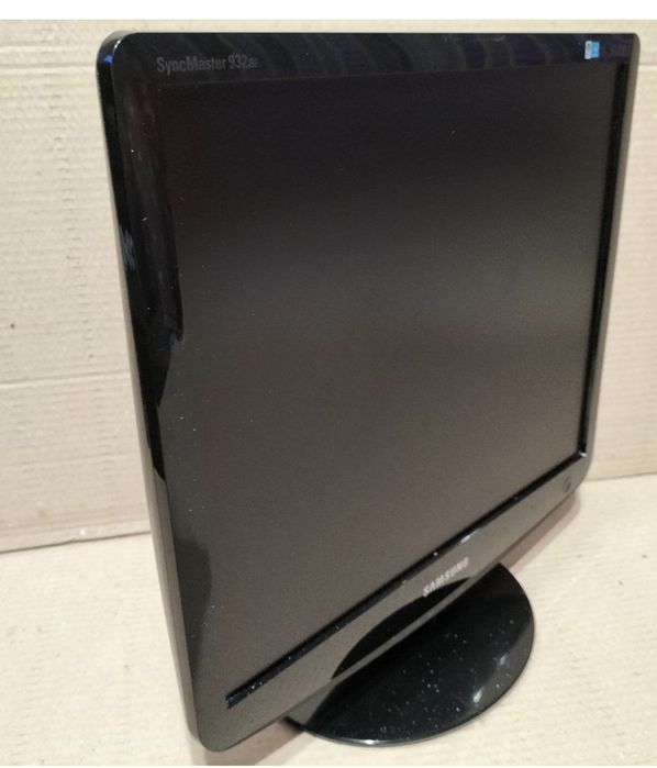 Монитор Samsung Sonc Master 932BF