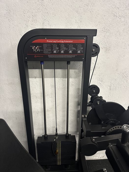 Leg Curl/Extension Machine428963308367390721