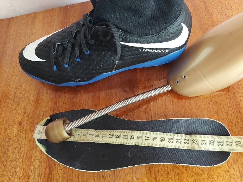 Футзалки сороканіжки футбольні фірми Nike HypervenomX Phelon III оригі