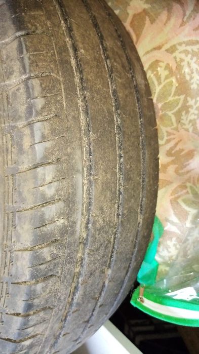 Продам резину triangle conex van 701