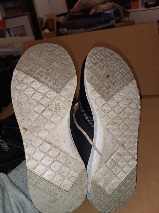 Buty sportowe damskie Lacoste