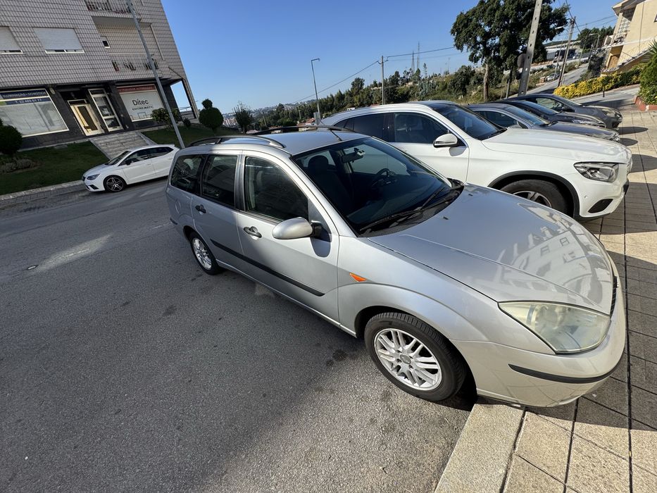Focus 1.4 2002 completo64375346148353124