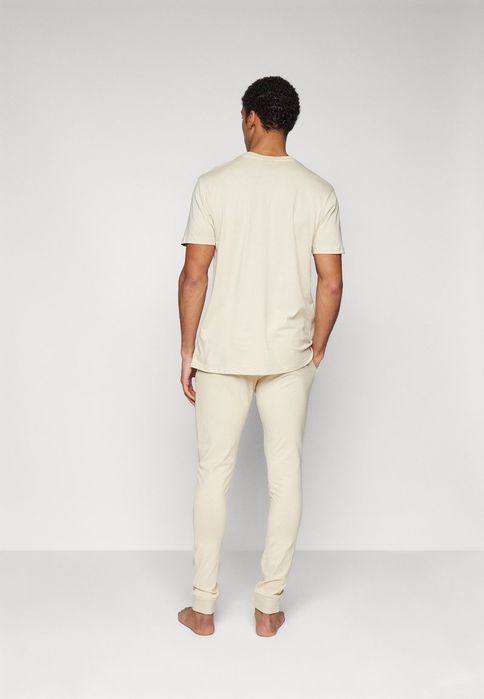 Piżama beżowa z logo Ellesse L