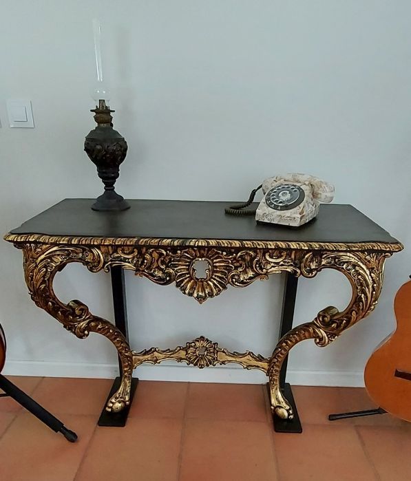 Mesa decorativa para sala