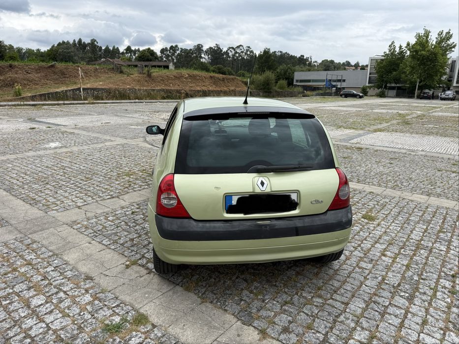 Renault Clio 2  - 1.2 gasolina Impecável