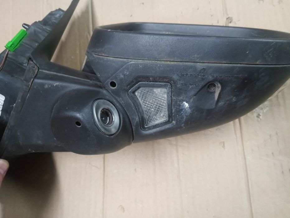 Prawe lusterko elektryczne blis kamera 14+2 piny Volvo S80 v70 lift