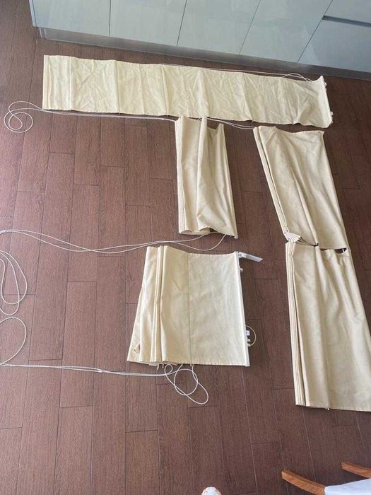 Conjunto 5 cortinas, pack de montagem completo. Semi novas.