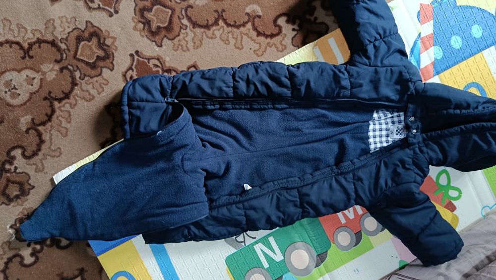 Продам комбінезони зимові та осінні