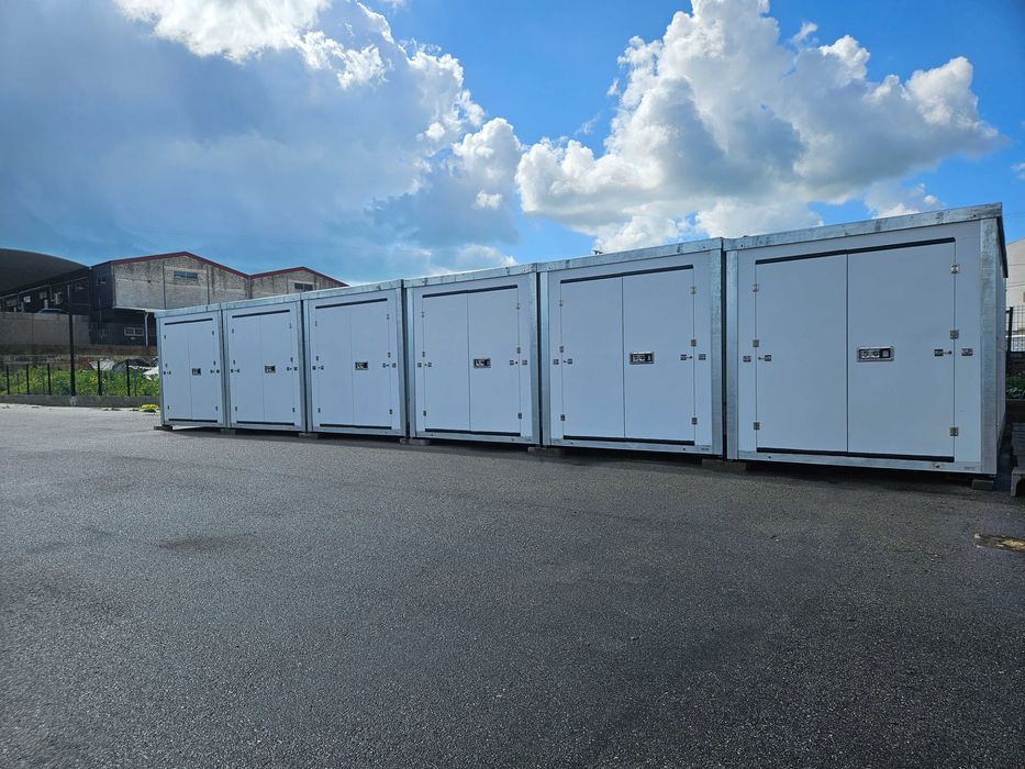 Self Storage/Armazenamento/Garagens - 3.5m² a 14m² - A partir de 100€