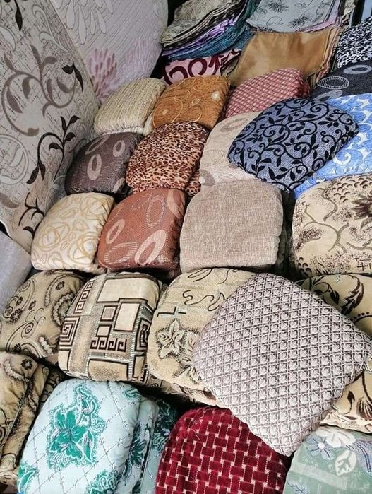 Чохли на стільці