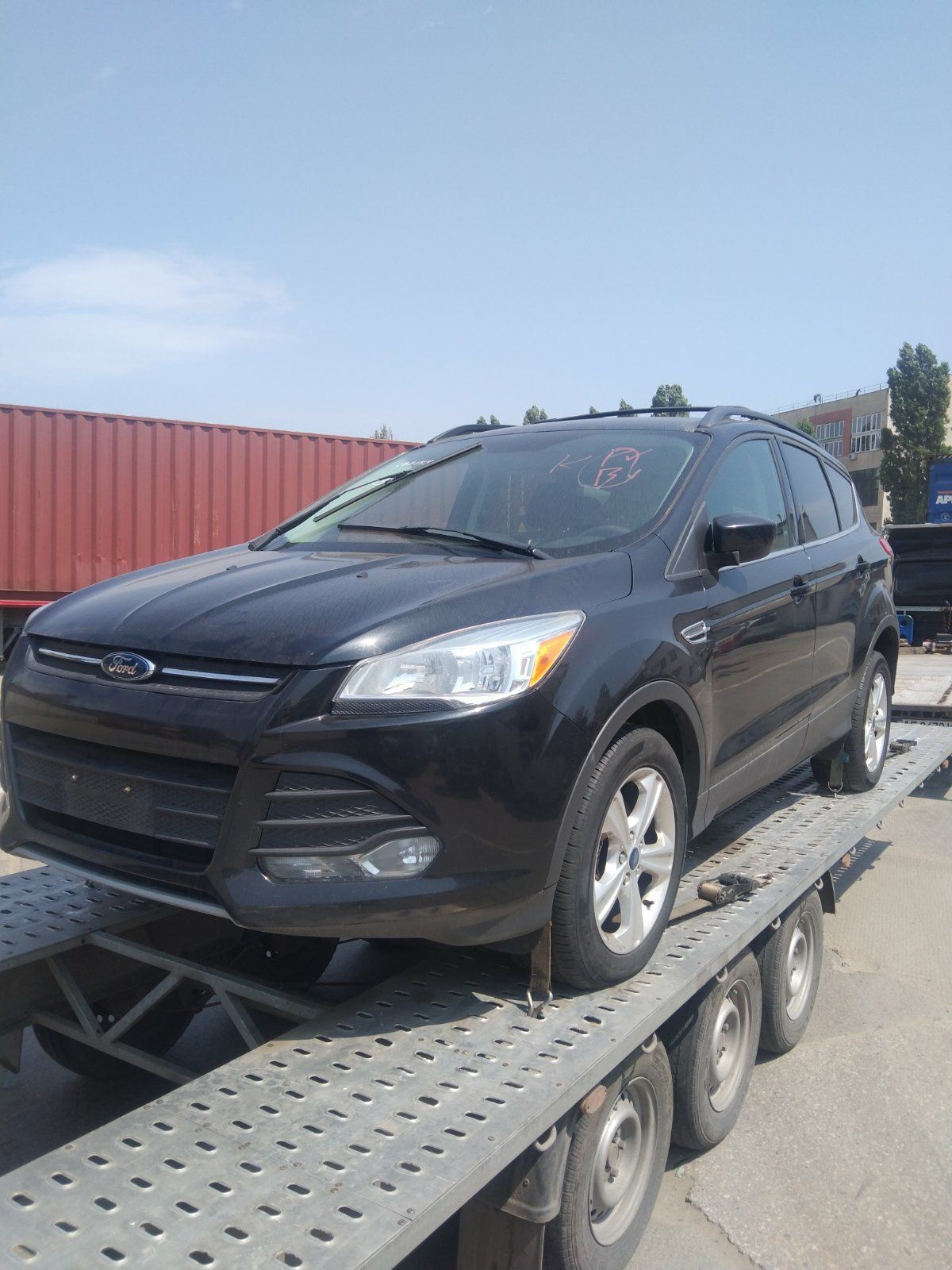 Разборка Ford escape запчасти форд эскейп двери капот ляда крыло фара ...