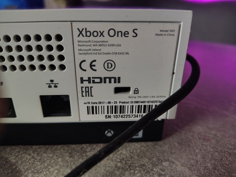 Xbox One S 370 з підпискою