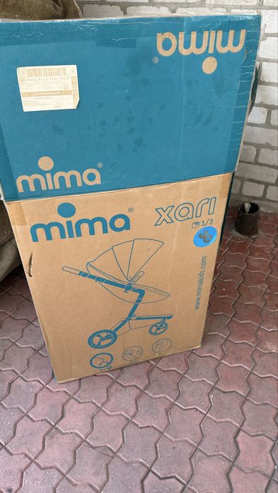 Каляска Mima Xari
