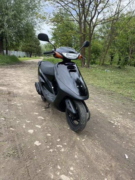 Скутери Honda Dio