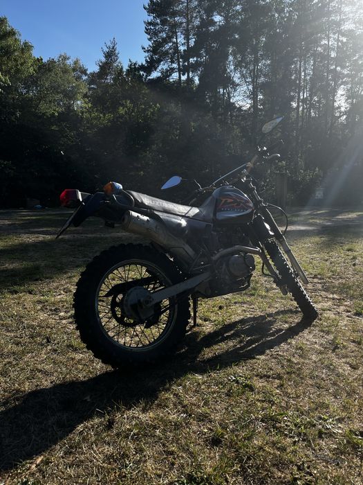 Motor Suzuki Dr125