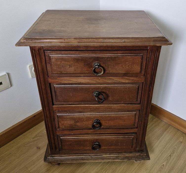 Mesa de cabeceira
